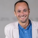 "Très motivé à continuer", le socialiste Mathias Reynard est "à la disposition de son parti" pour briguer un deuxième mandat au sein du gouvernement valaisan (archives). KEYSTONE/ETIENNE BORNET